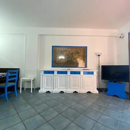 Gioia Tatil Evi Acireale